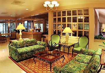 Hotel Courtyard Airport West Doral酒店